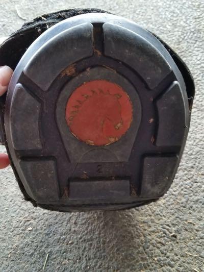 hoof boot sole with traction