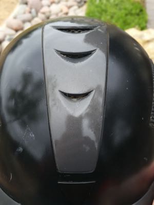 helmet with air vents