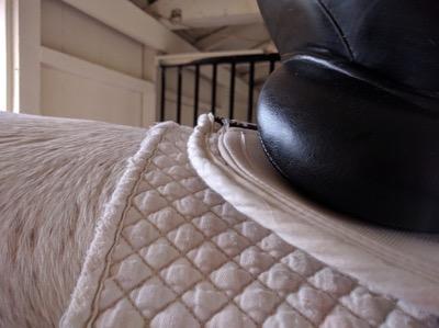 saddle properly stacked on pads