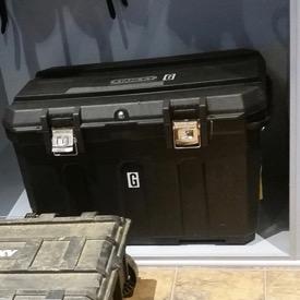 tack trunk with wheels