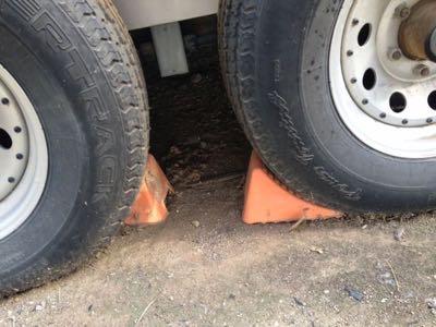 chocks for wheels 